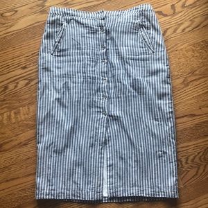 Abercrombie & Fitch pencil skirt.